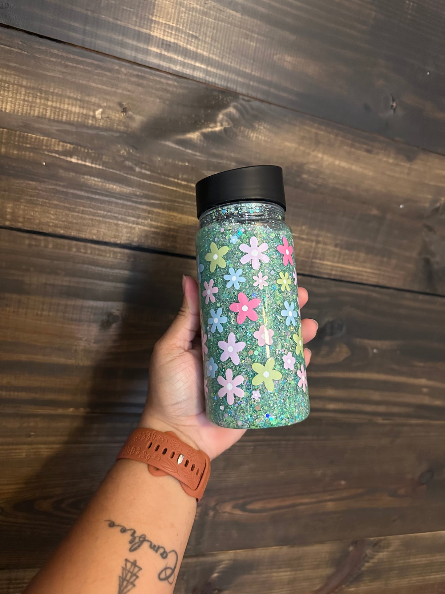 Destash Plastic Cups