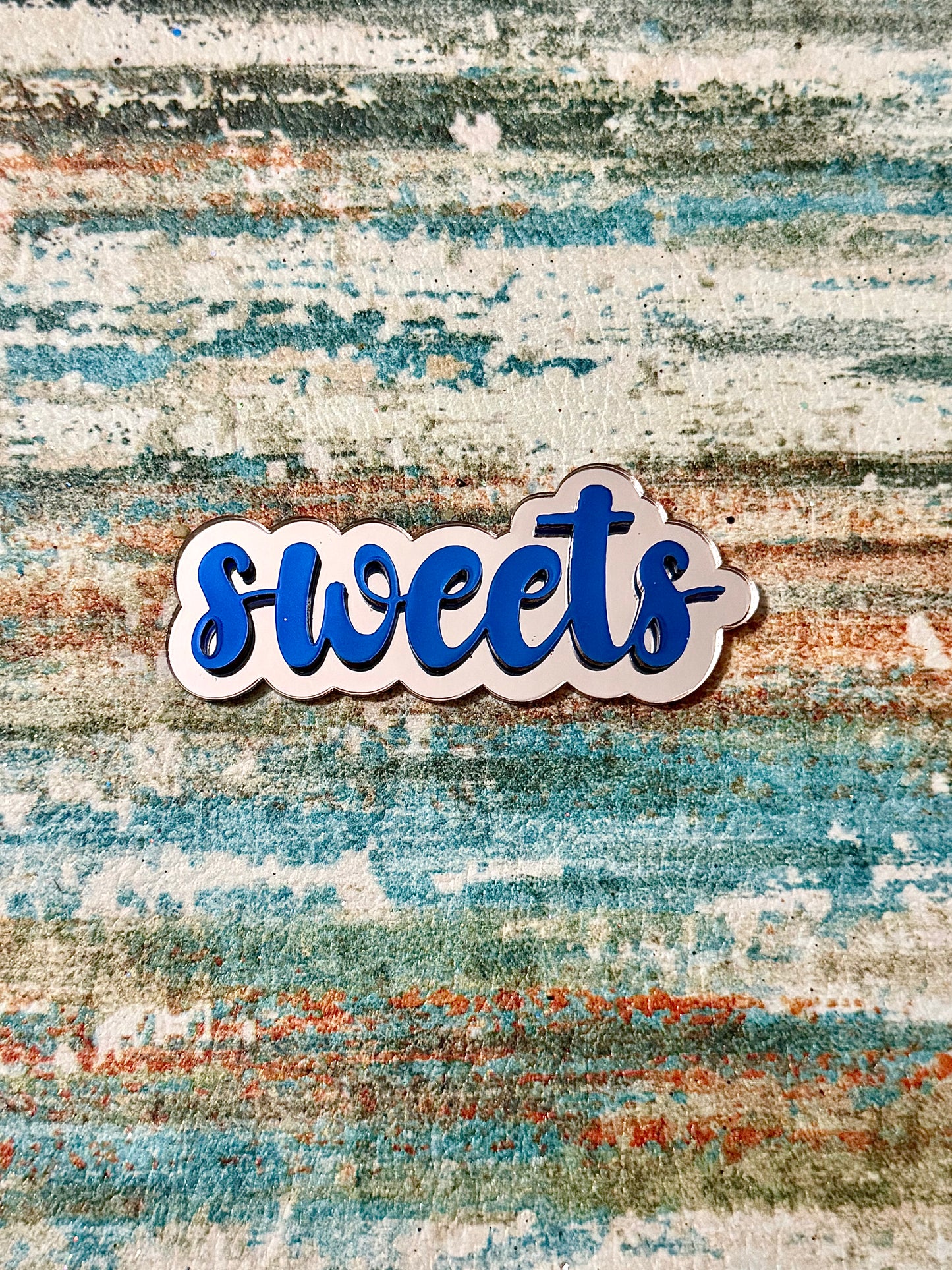 “Rose Gold mirror with Matte Blue name” name clip